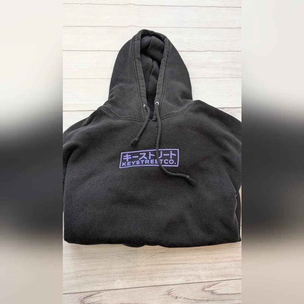 Keystreet co. Men's Pullover black hoodie from Tilly's. Size large - Picture 11 of 11